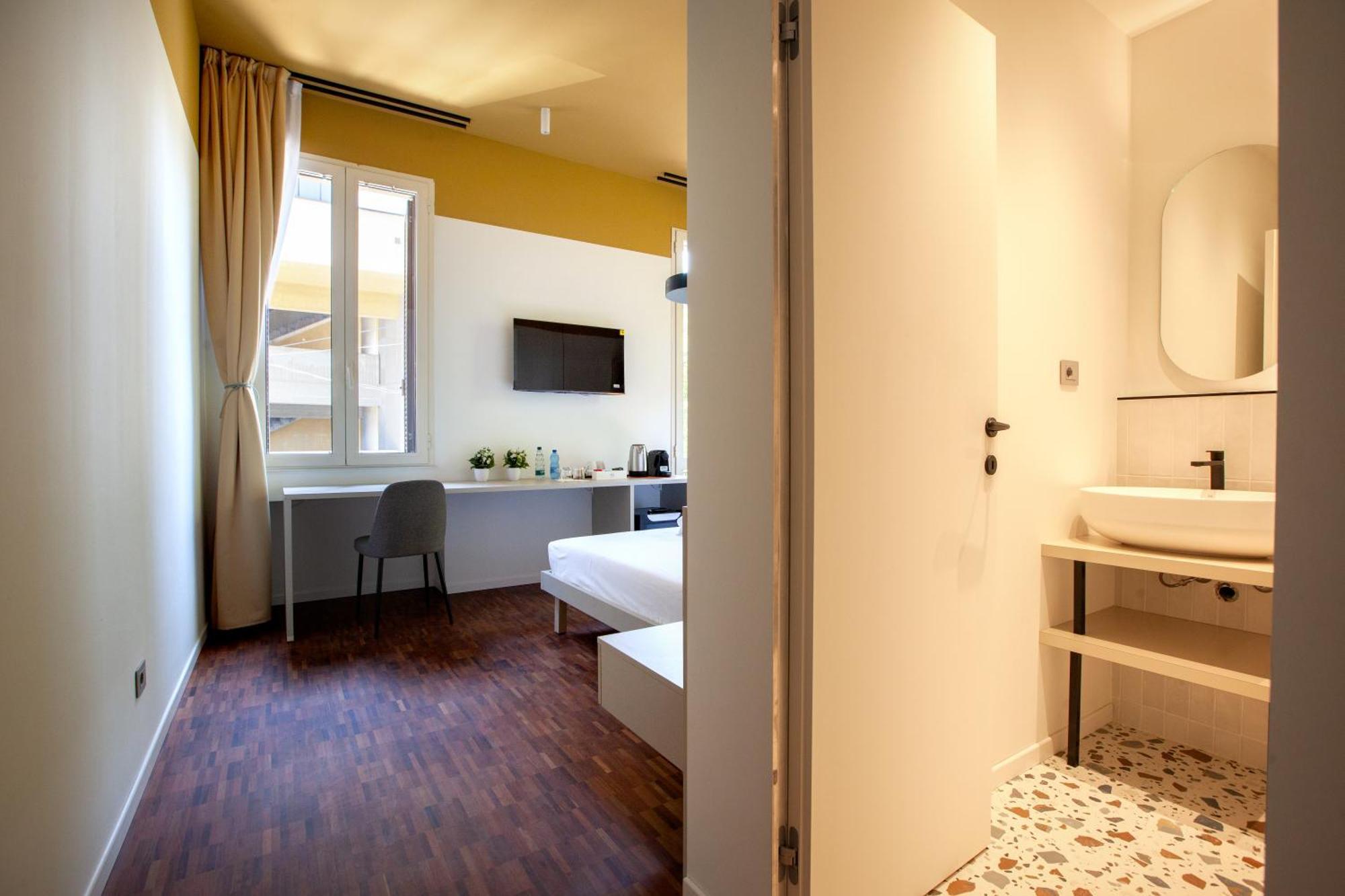 Cvm 19 Hotel Milan Exterior photo