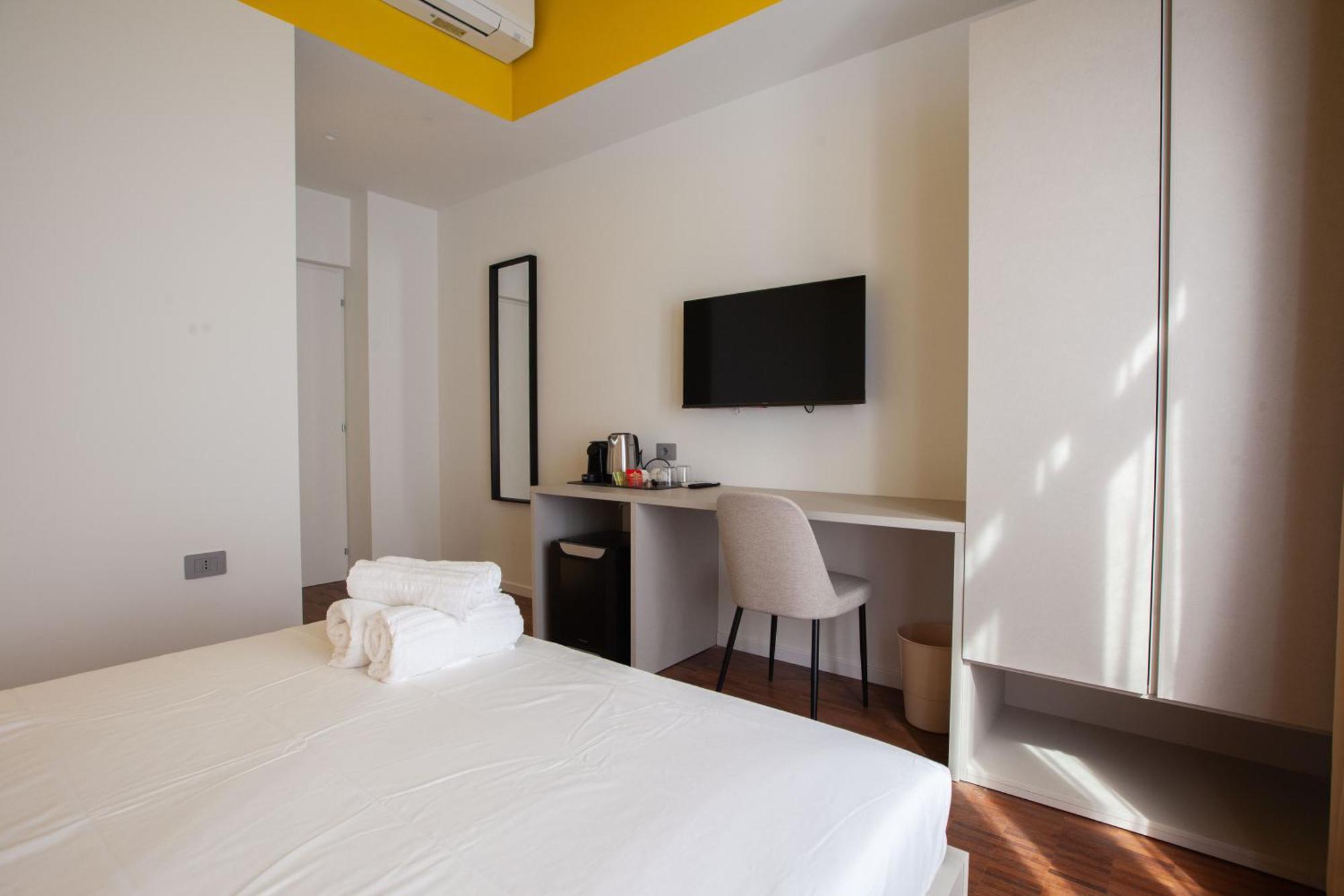 Cvm 19 Hotel Milan Exterior photo