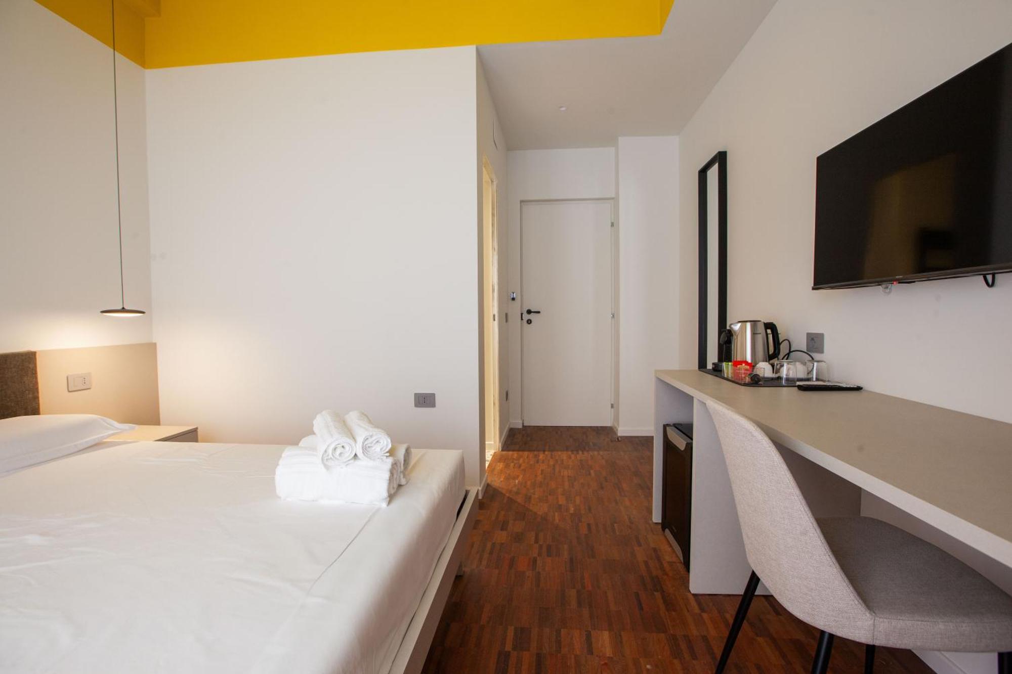 Cvm 19 Hotel Milan Exterior photo