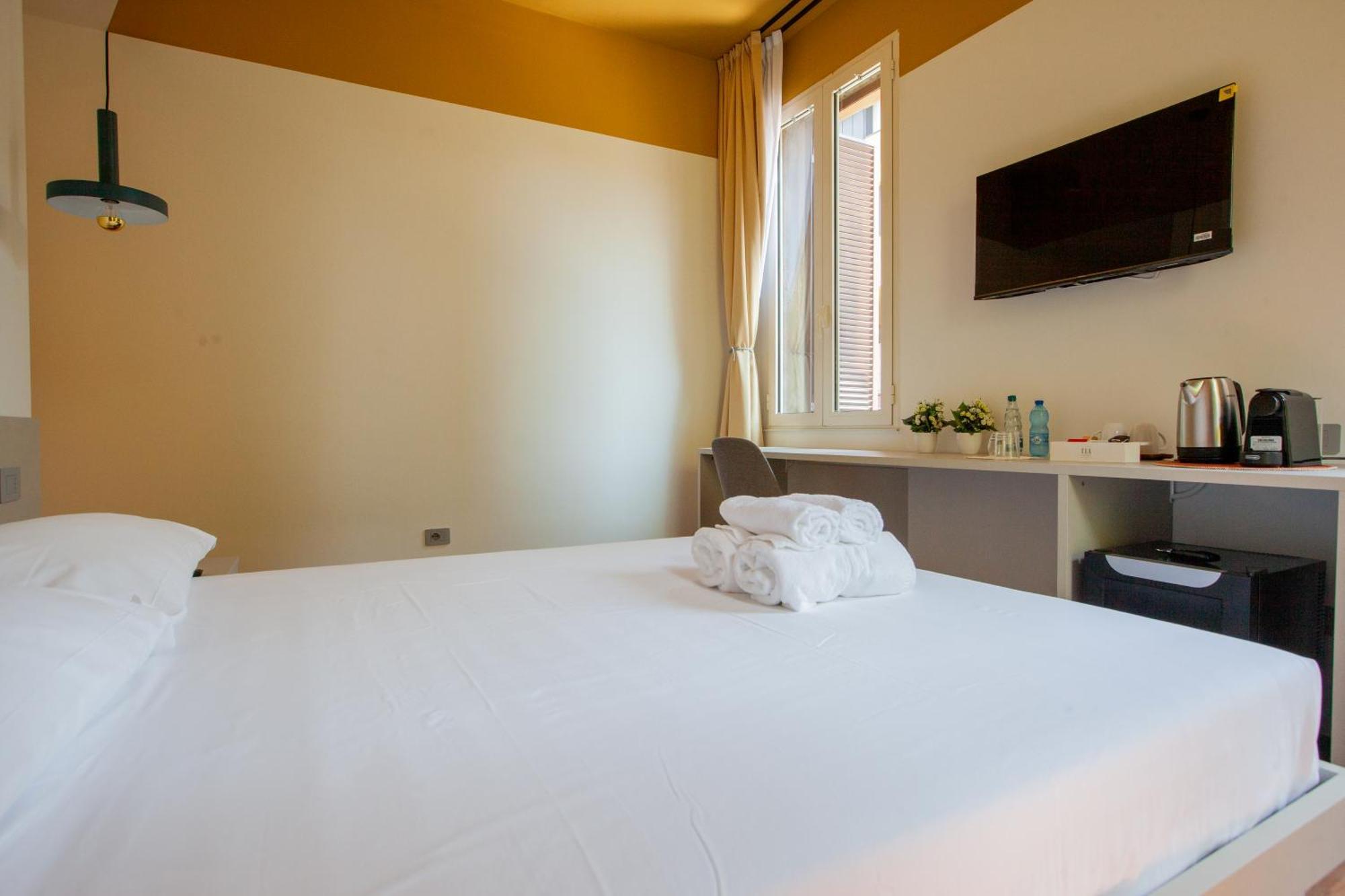 Cvm 19 Hotel Milan Exterior photo